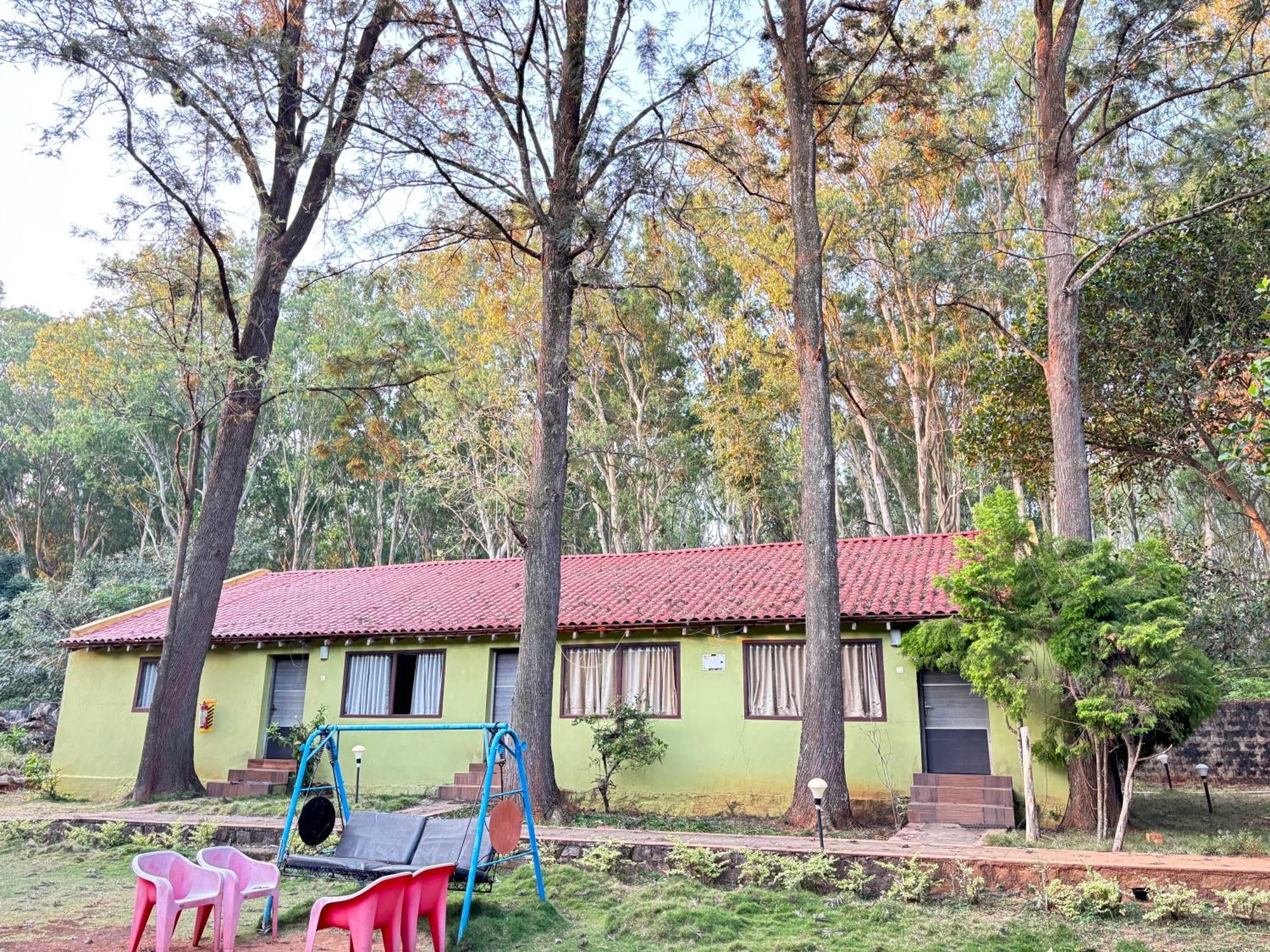 Zeenath Taj Gardens Йелагири Екстериор снимка